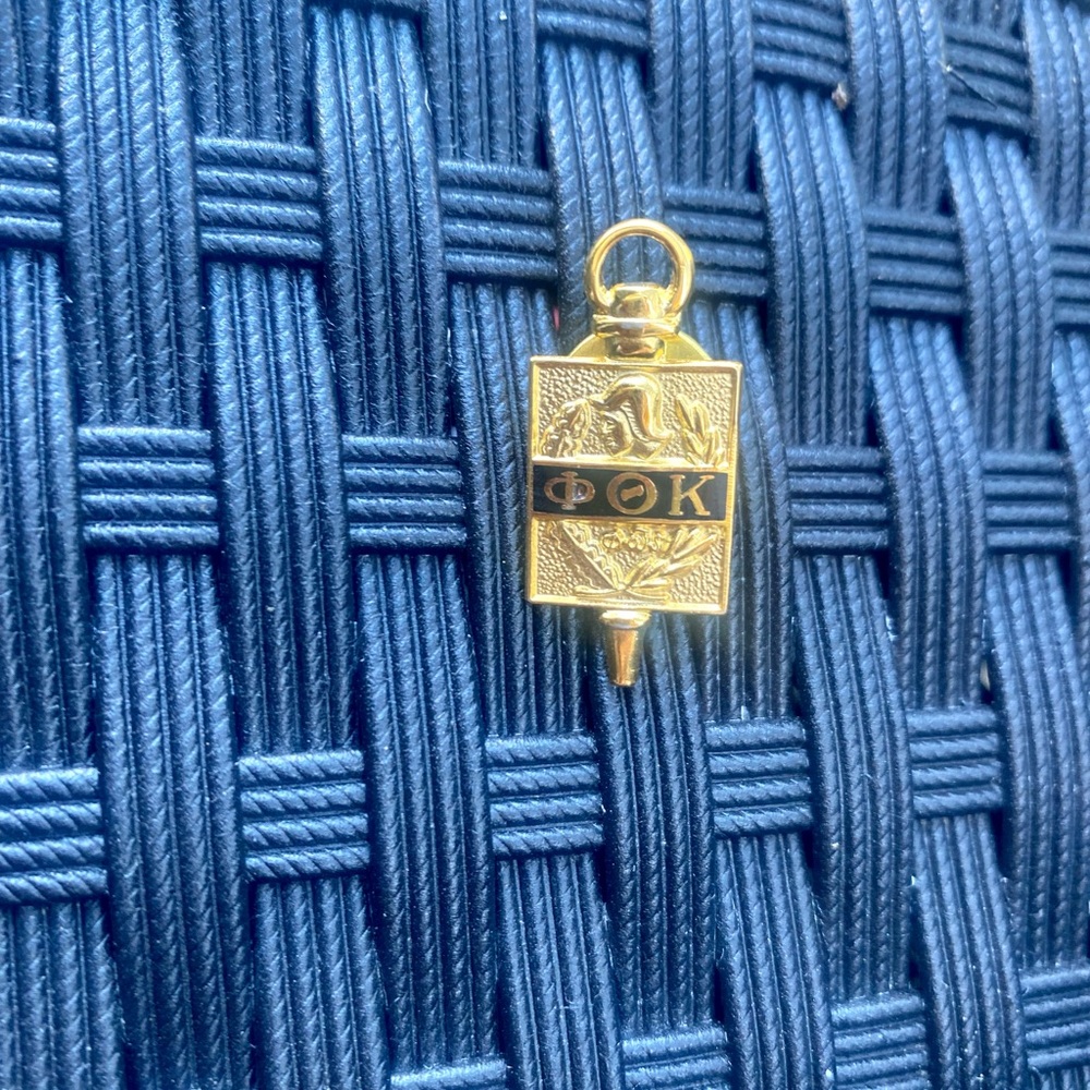 Vintage Phi theta kappa honor society fraternity member key pin.